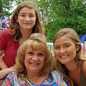 Meet your Posher, Darlene